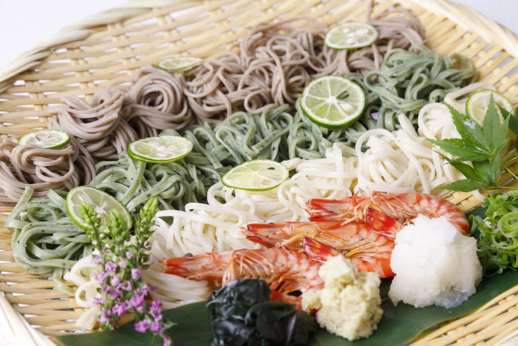 つるつる食感の丸いもうどんを召しあがれ