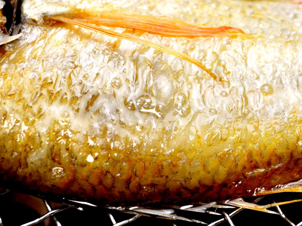 じゅわ～っと脂がしたたり落ちます